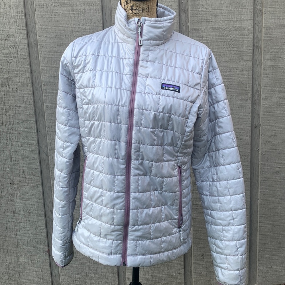 Patagonia nano puff women’s medium